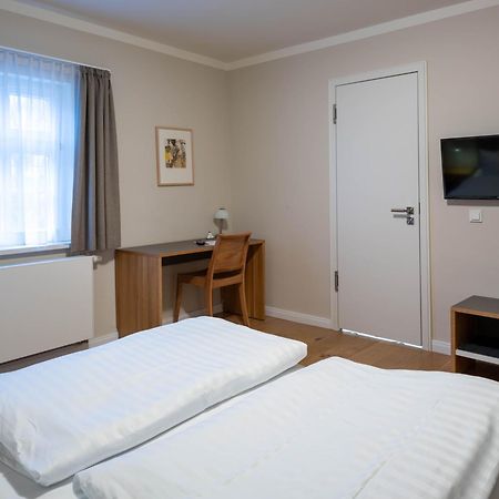 Gaestehaus Nikolai Ерфурт Екстериор снимка
