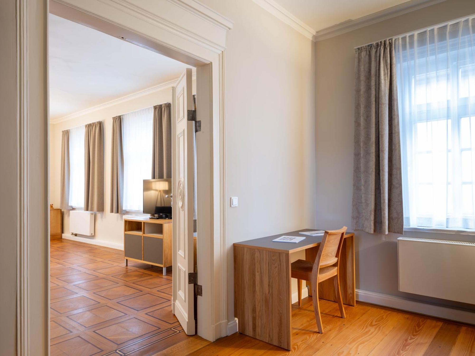 Gaestehaus Nikolai Ерфурт Екстериор снимка