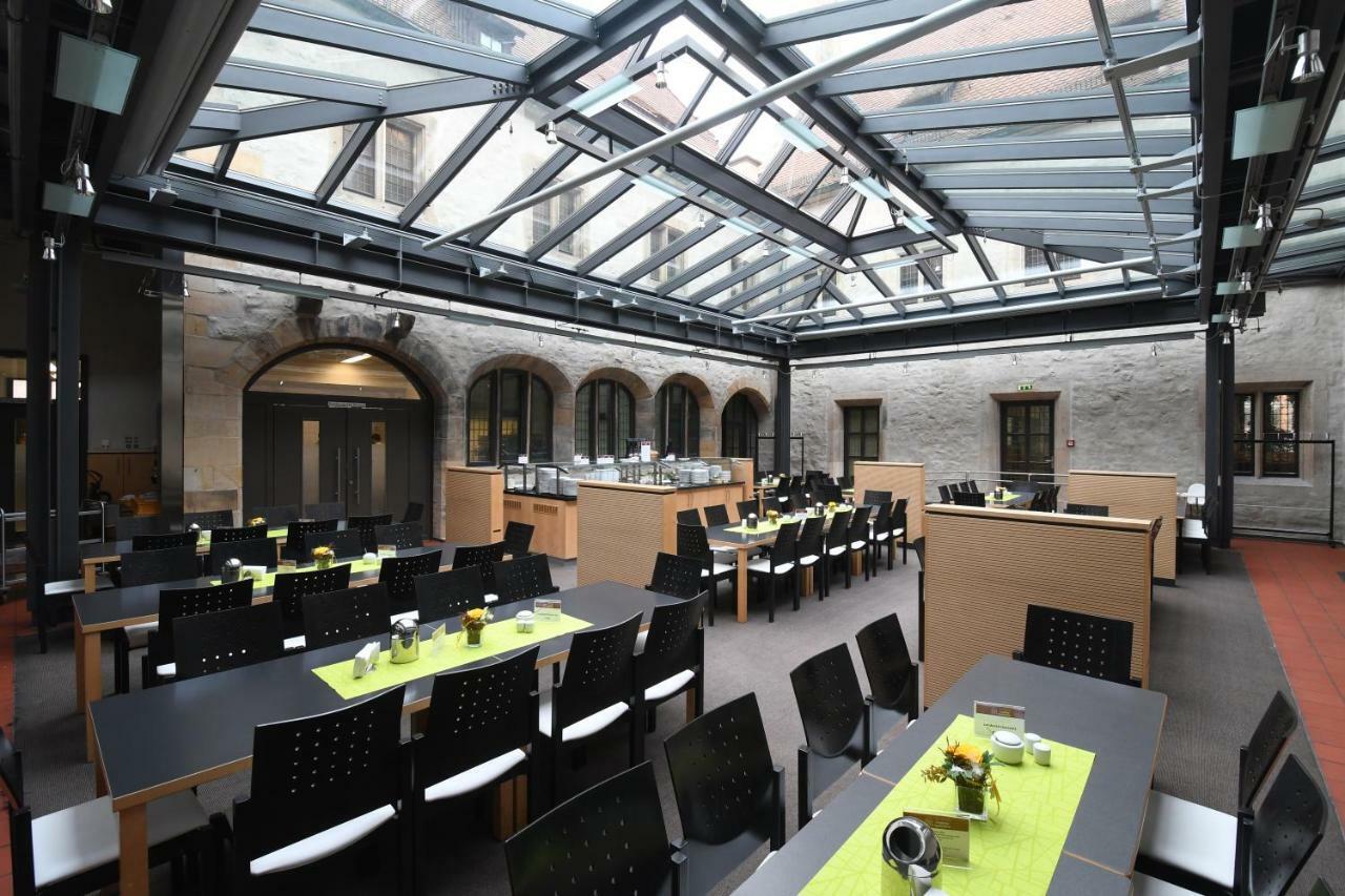 Gaestehaus Nikolai Ерфурт Екстериор снимка